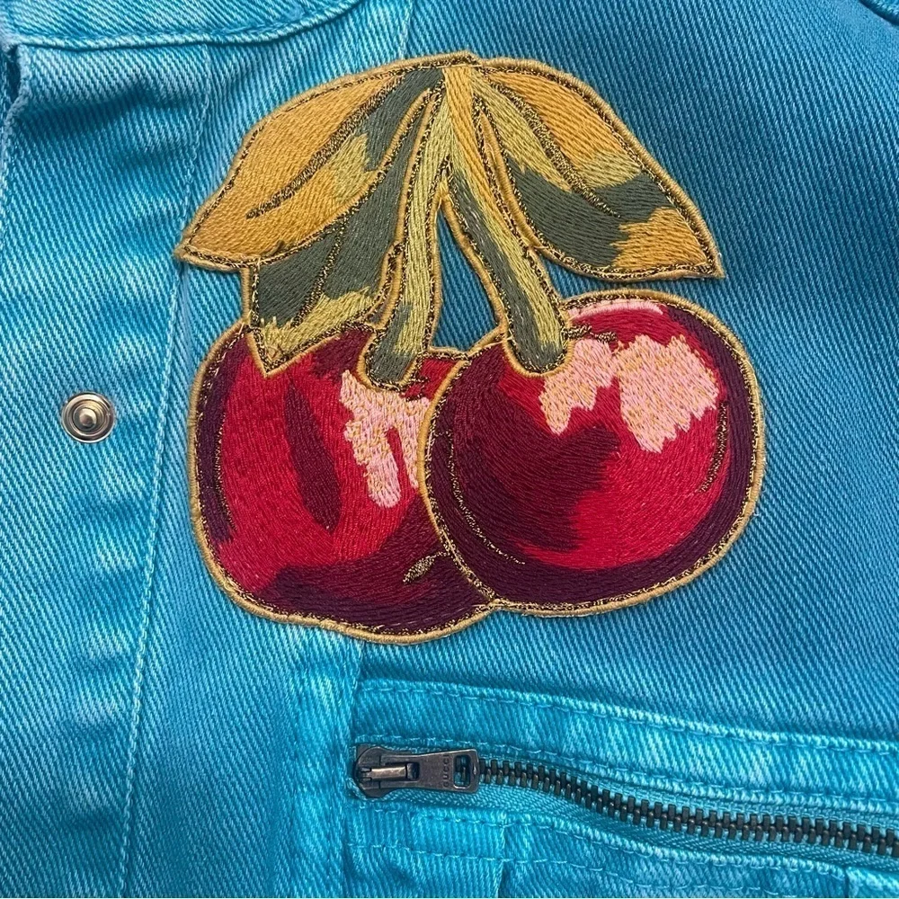 Gucci Turquoise Denim Cherry Embroidered Jacket Made in Italy Small - Picture 5 of 11
